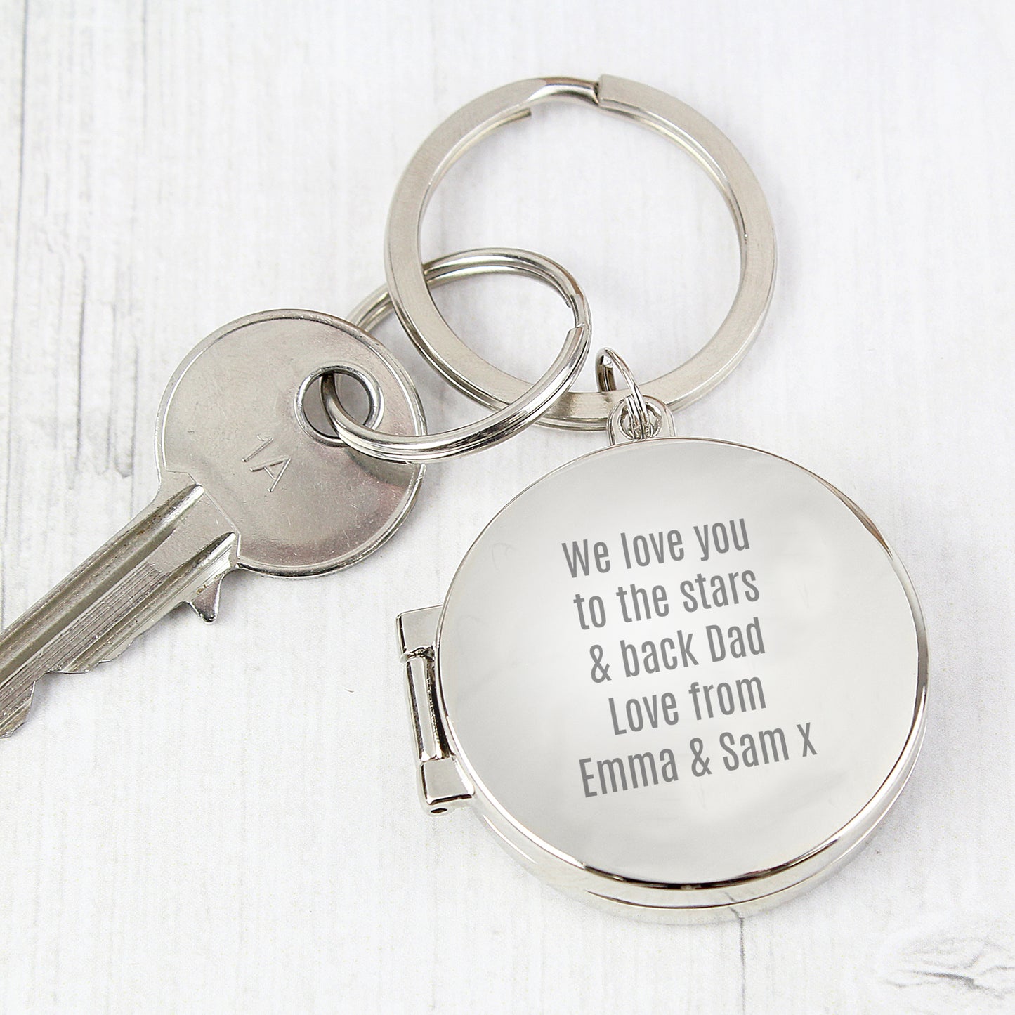 Personalised Free Text Round Photo keyring