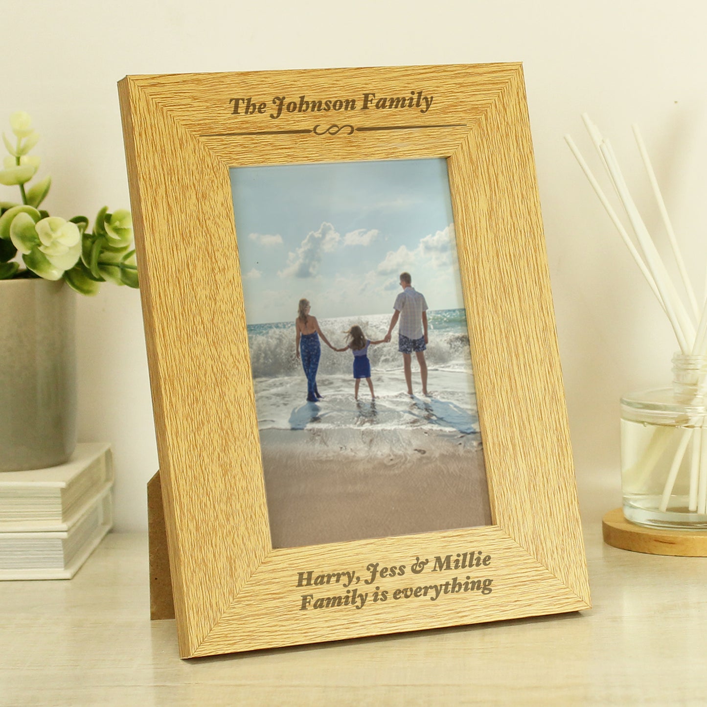 Personalised Formal 6x4 Oak Finish Photo Frame