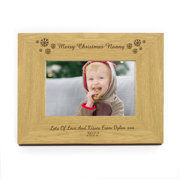 Personalised Oak Finish 6x4 Snowflake Photo Frame