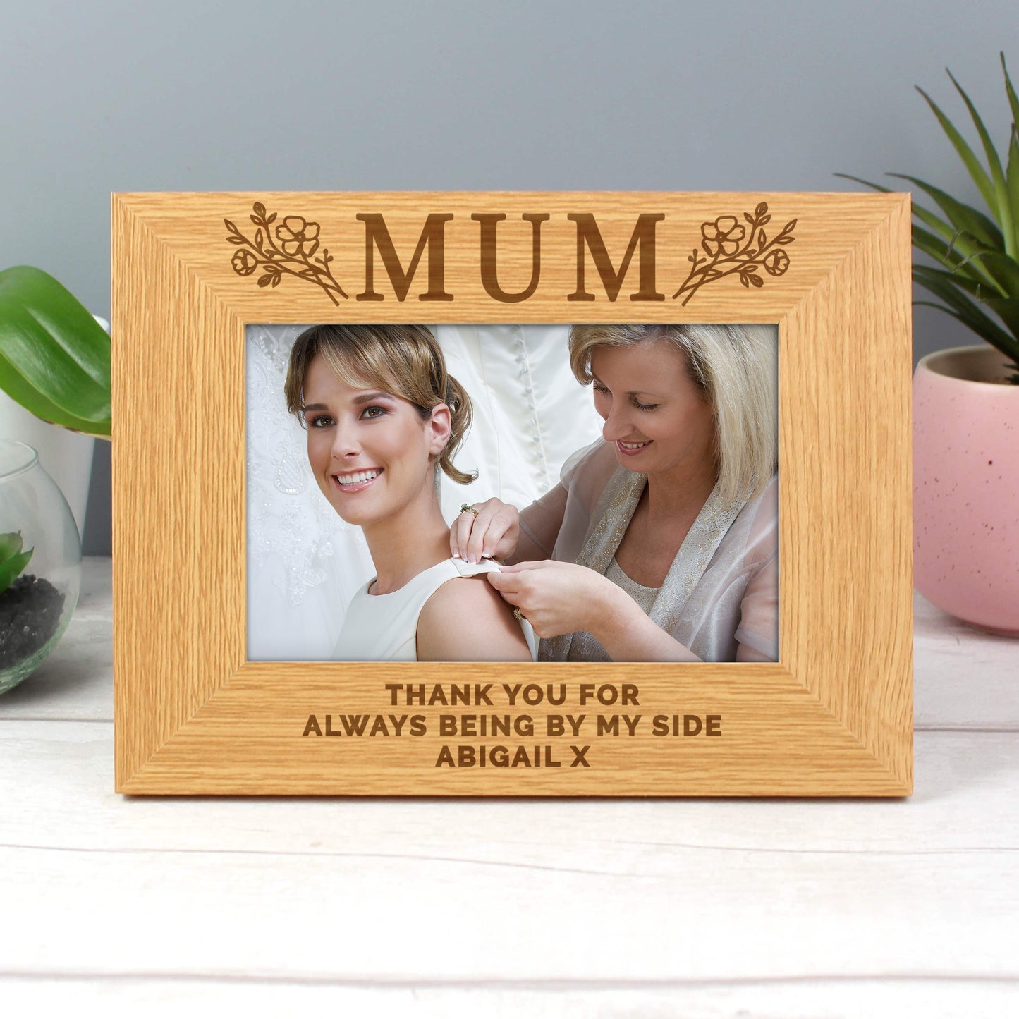 Personalised Floral Mum 6x4 Oak Finish Photo Frame